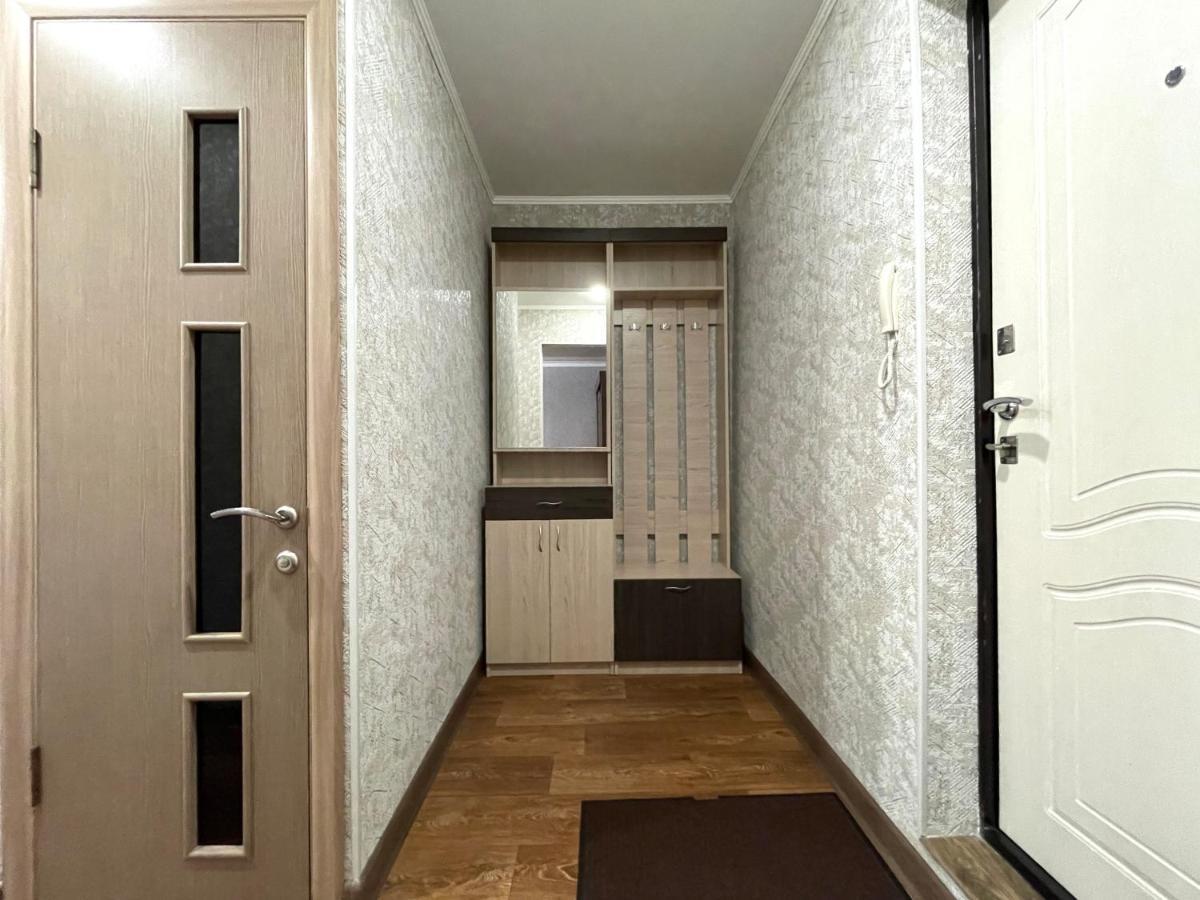 Абая 68 Квартира В Центре, 4 Спальных Места Петропавловск Екстериор снимка